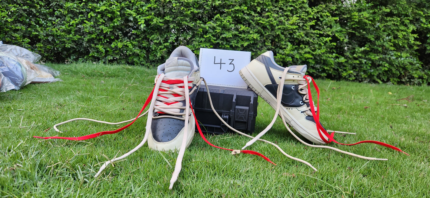 Nike Dunk Low SE 'Jackpot / Lottery Grey' Custom Double-Laced Sneakers – Size EU 43
