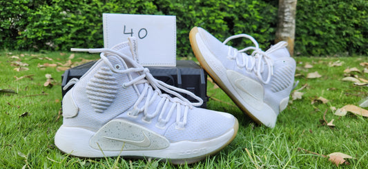 Nike Air Zoom Hyper Attack 'White/Gum' - Size EU 40 / US Men's 7